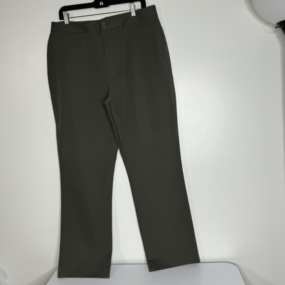 Coldwater Creek Natural Fit Black Chino Pants - Women's Size 16 - Picture 1 of 5